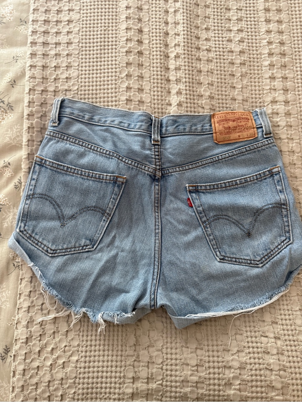 Levi's Light Blue Relaxed Denim Shorts - Picture 2 of 4